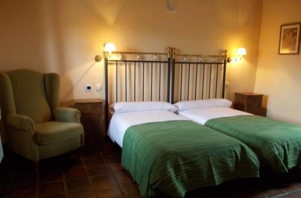 Hotel Los Rastrojos Aranda de Duero Exteriér fotografie